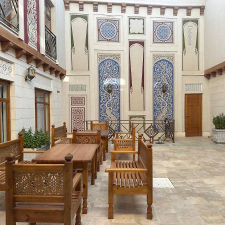 Antique Hotel Imran Bukhara Bagian luar foto