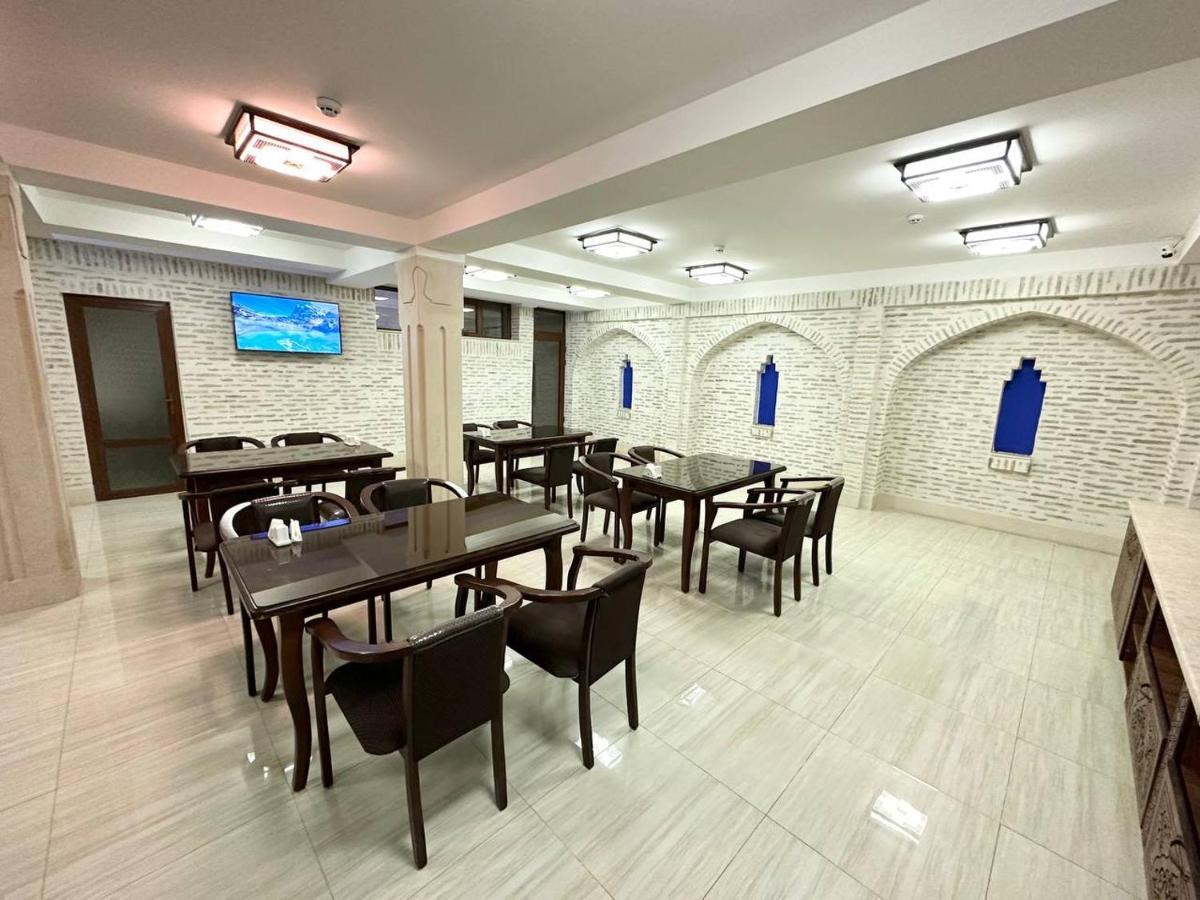 Antique Hotel Imran Bukhara Bagian luar foto