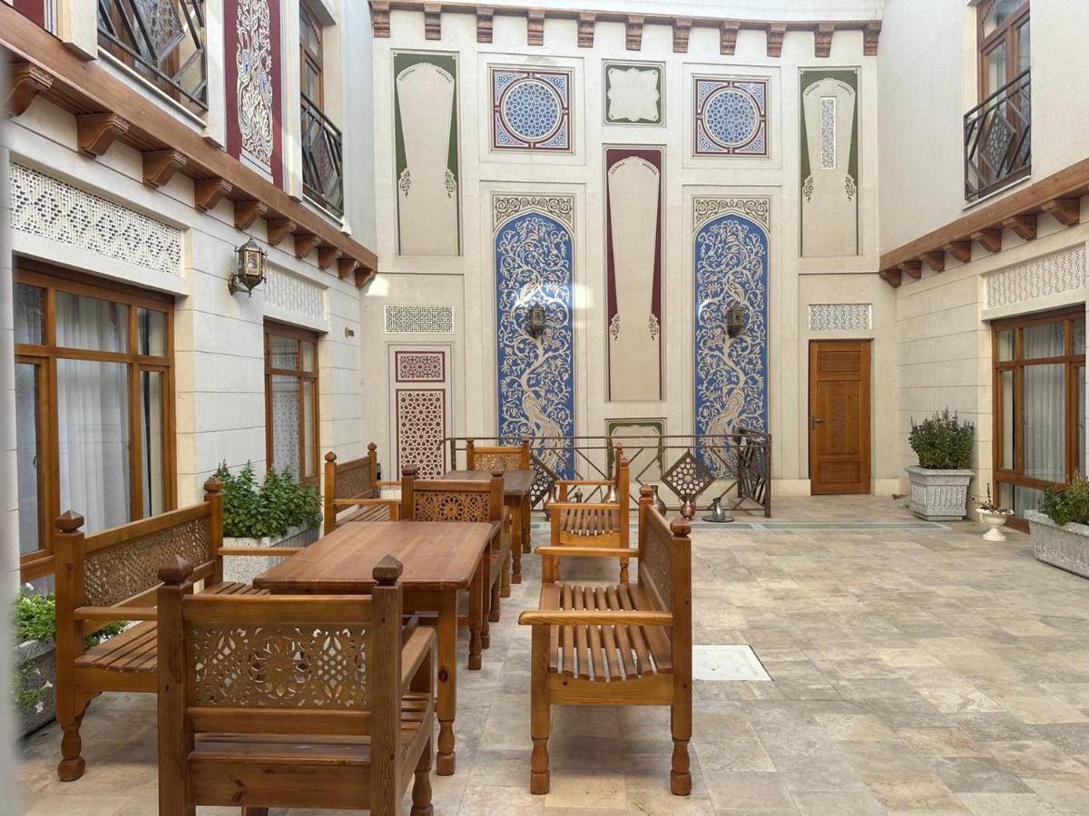 Antique Hotel Imran Bukhara Bagian luar foto