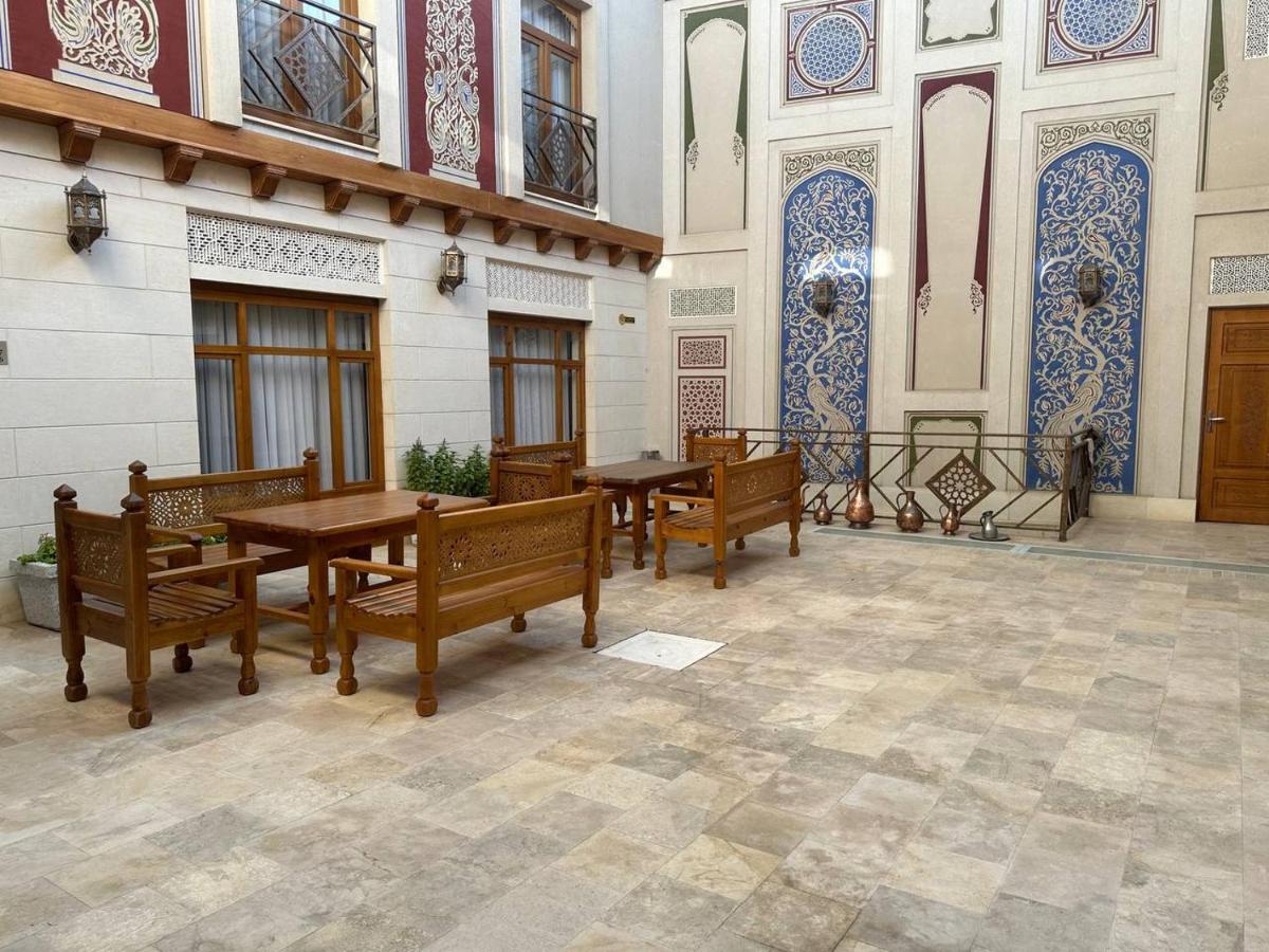 Antique Hotel Imran Bukhara Bagian luar foto