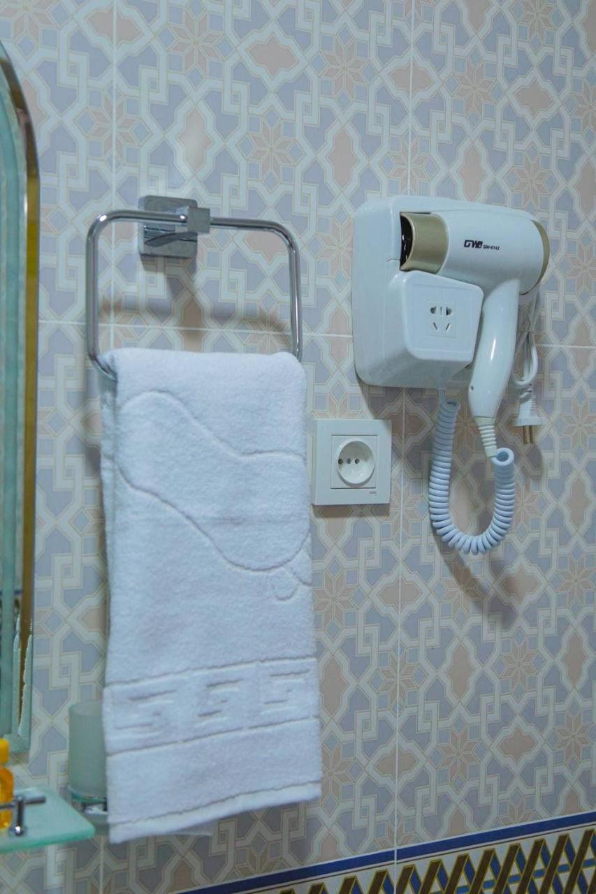 Antique Hotel Imran Bukhara Bagian luar foto