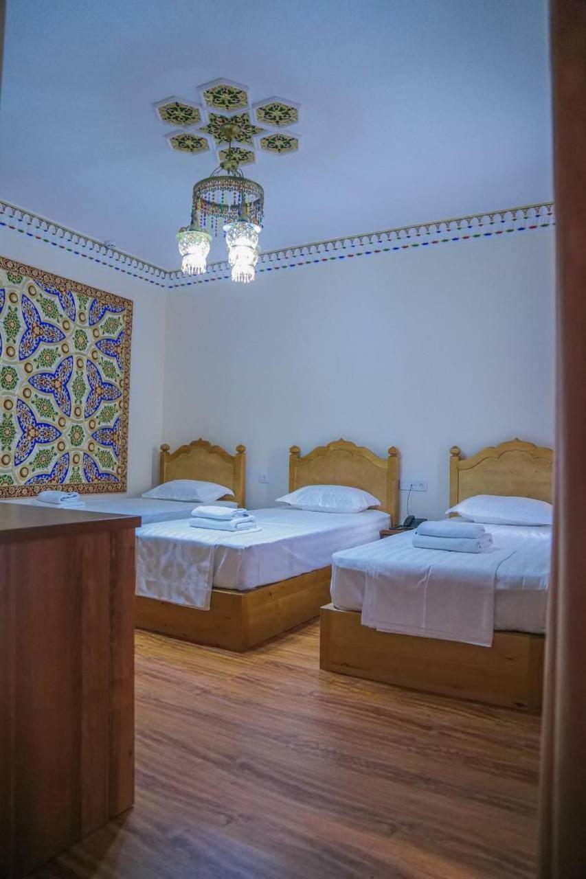 Antique Hotel Imran Bukhara Bagian luar foto